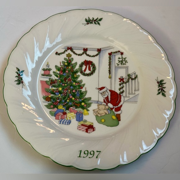 Nikko Happy Holidays 1997 Christmas Plate | Deck the Halls Collectible, Japan - Picture 1 of 12
